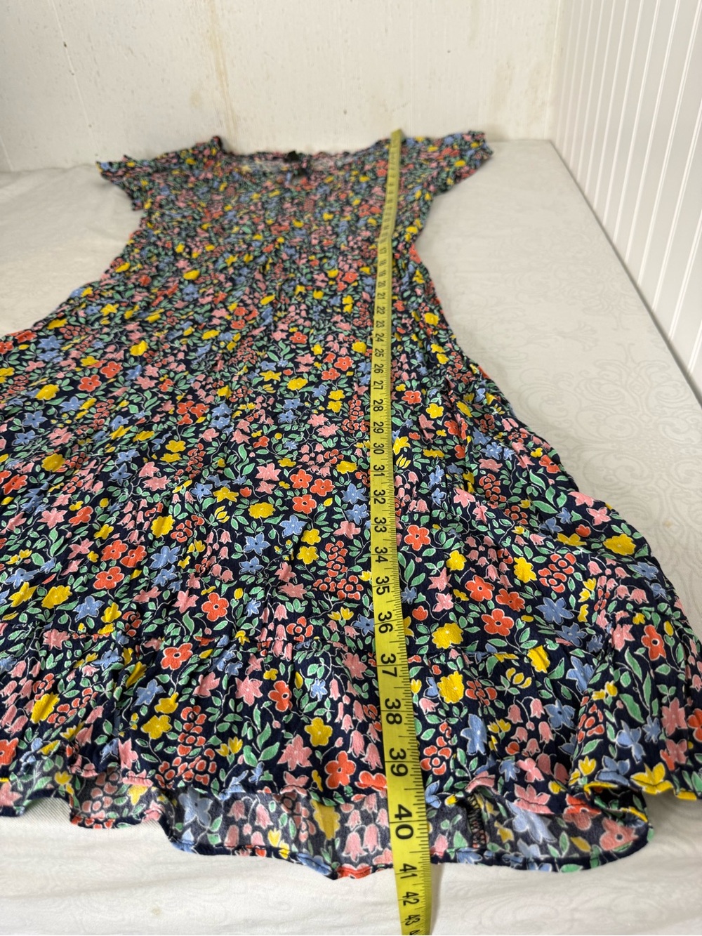 Talbots Gathered Tie Neck Floral Midi Dress Size 6 - Picture 13 of 13